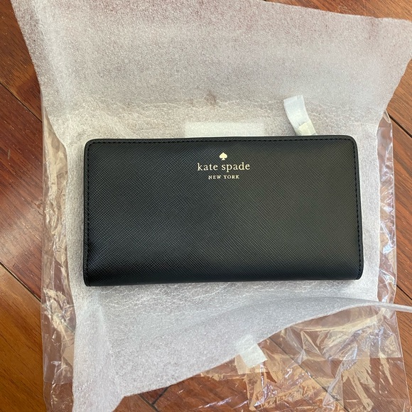 Kate Spade Wallet - Picture 2 of 6